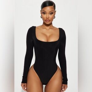 Fasion nova black long sleeve body suit✨